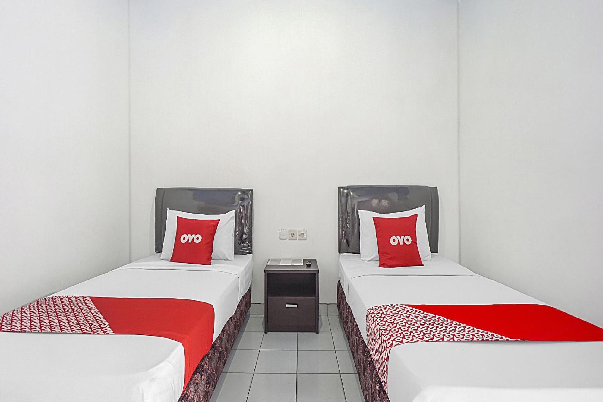 Oyo Life 90589 Palem Garden Hotel Tulungagung Exterior photo